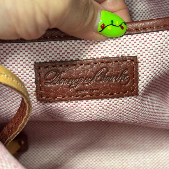 Dooney & Bourke Leather Shoulder Bag LIKE NEW - Picture 12 of 15